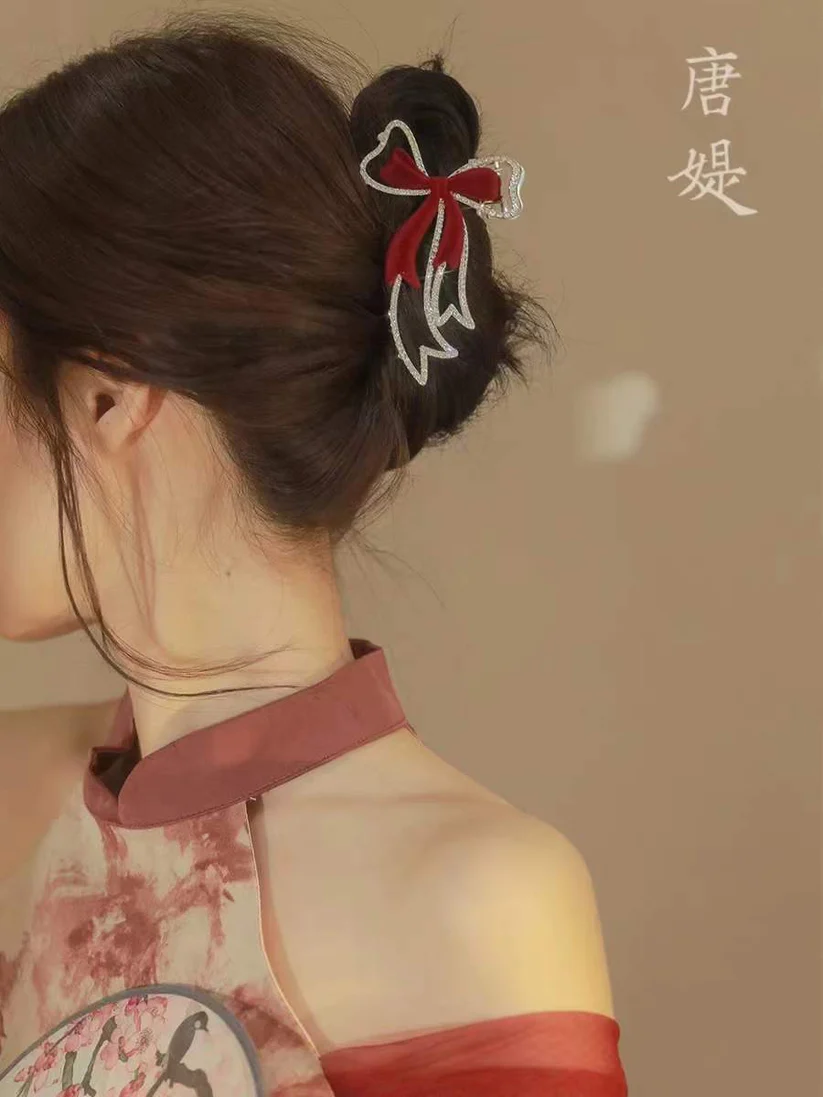 VELVET BOW LARGE HAIR CLIP